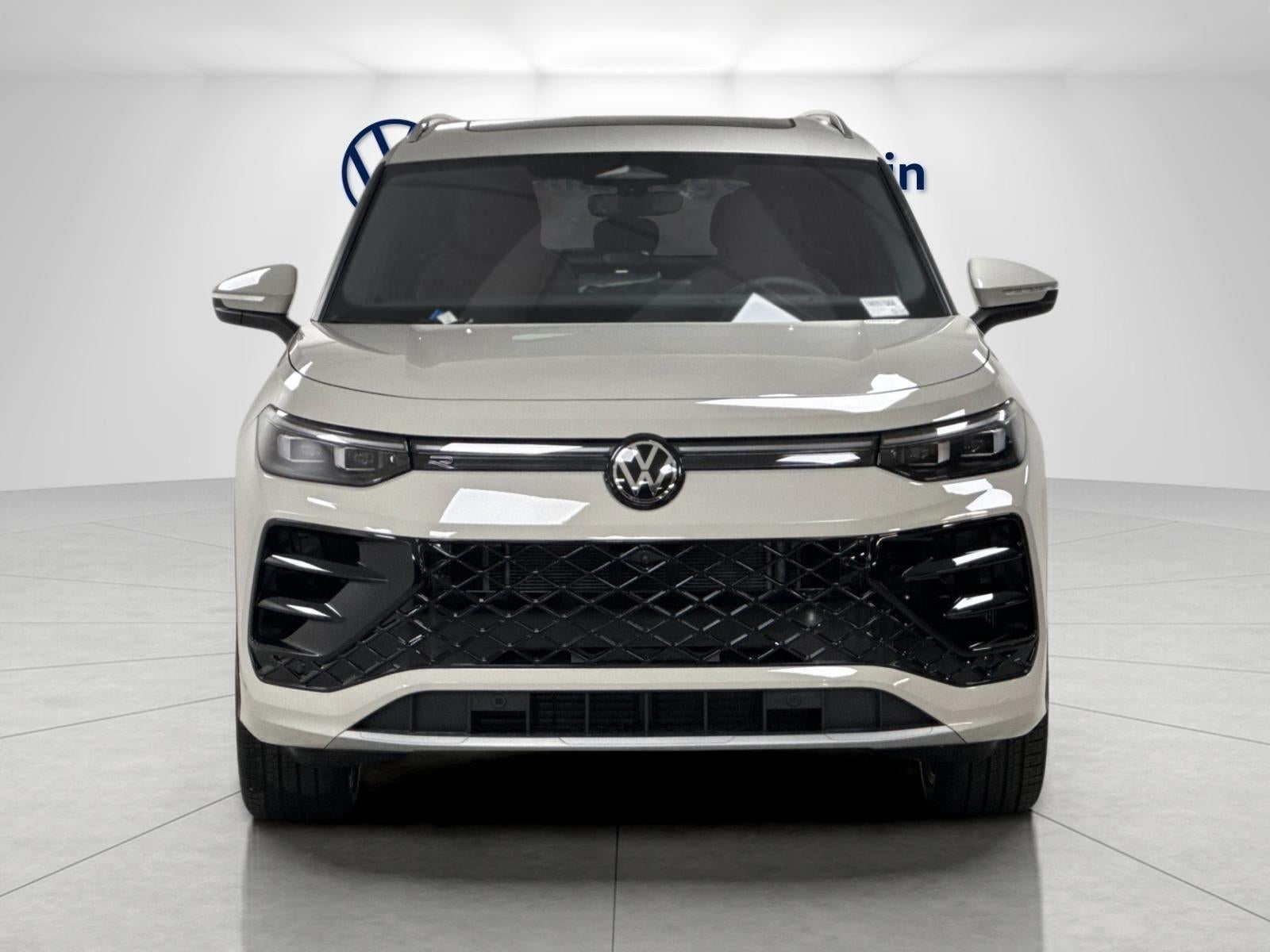 2026 Volkswagen Tiguan SEL R-Line Turbo