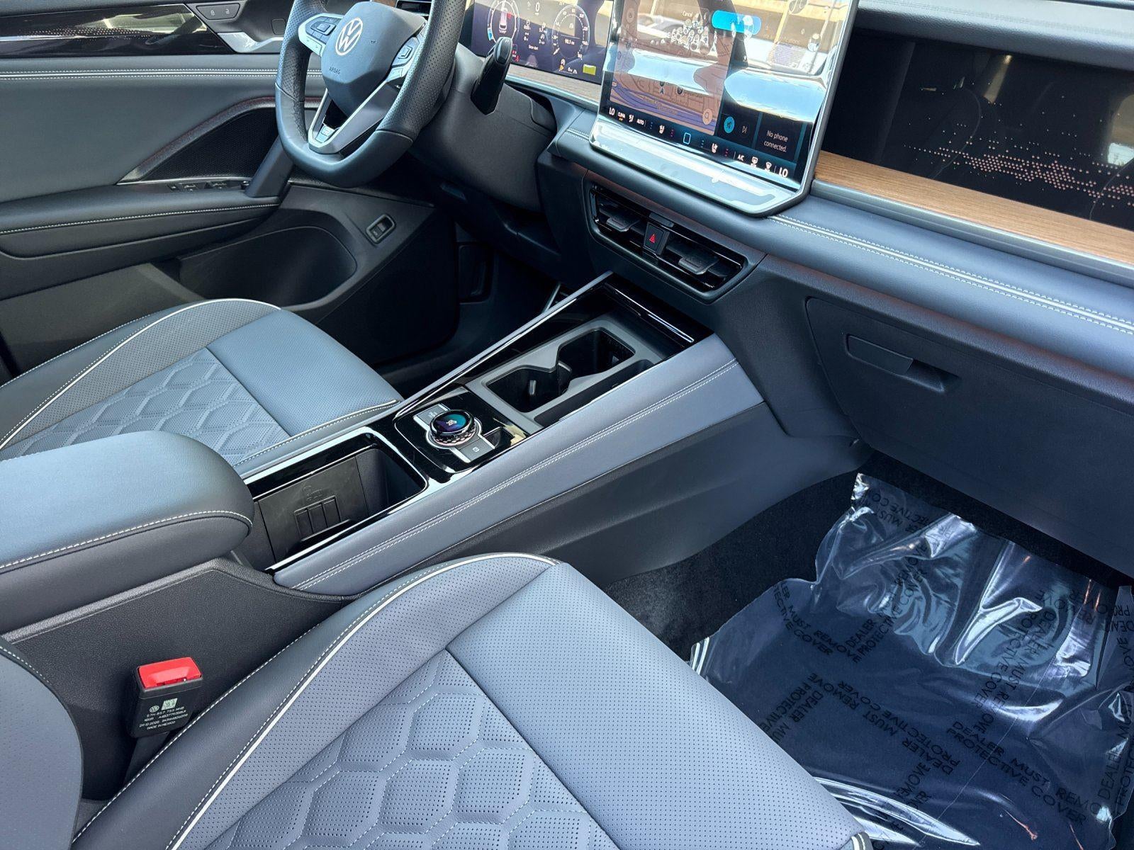 2026 Volkswagen Tiguan SEL R-Line Turbo