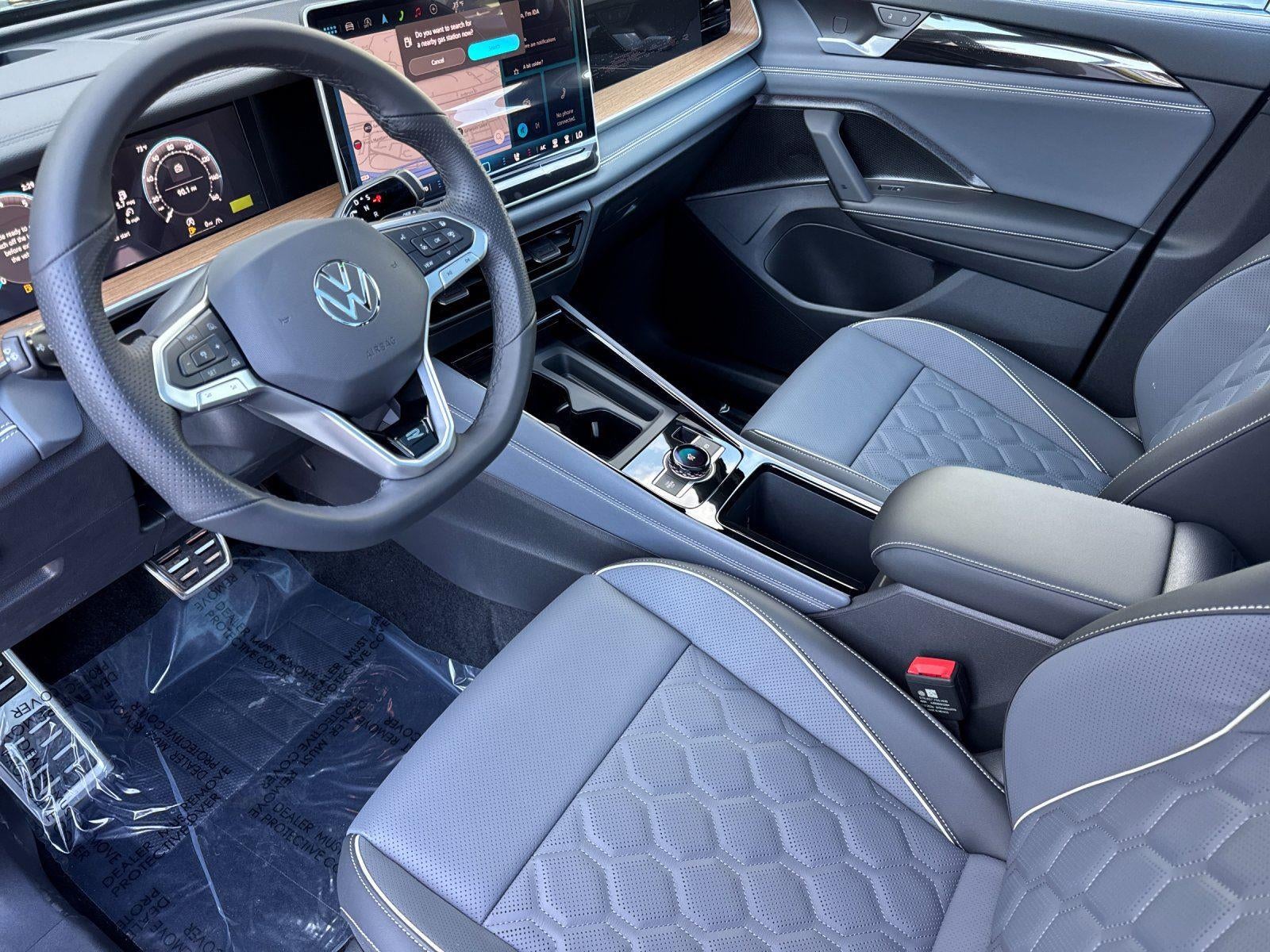 2026 Volkswagen Tiguan SEL R-Line Turbo