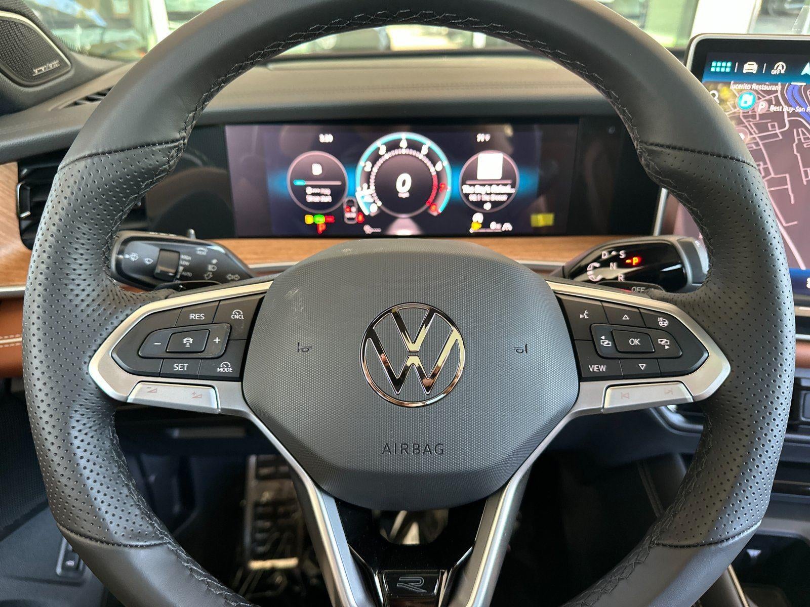 2026 Volkswagen Tiguan SEL R-Line Turbo