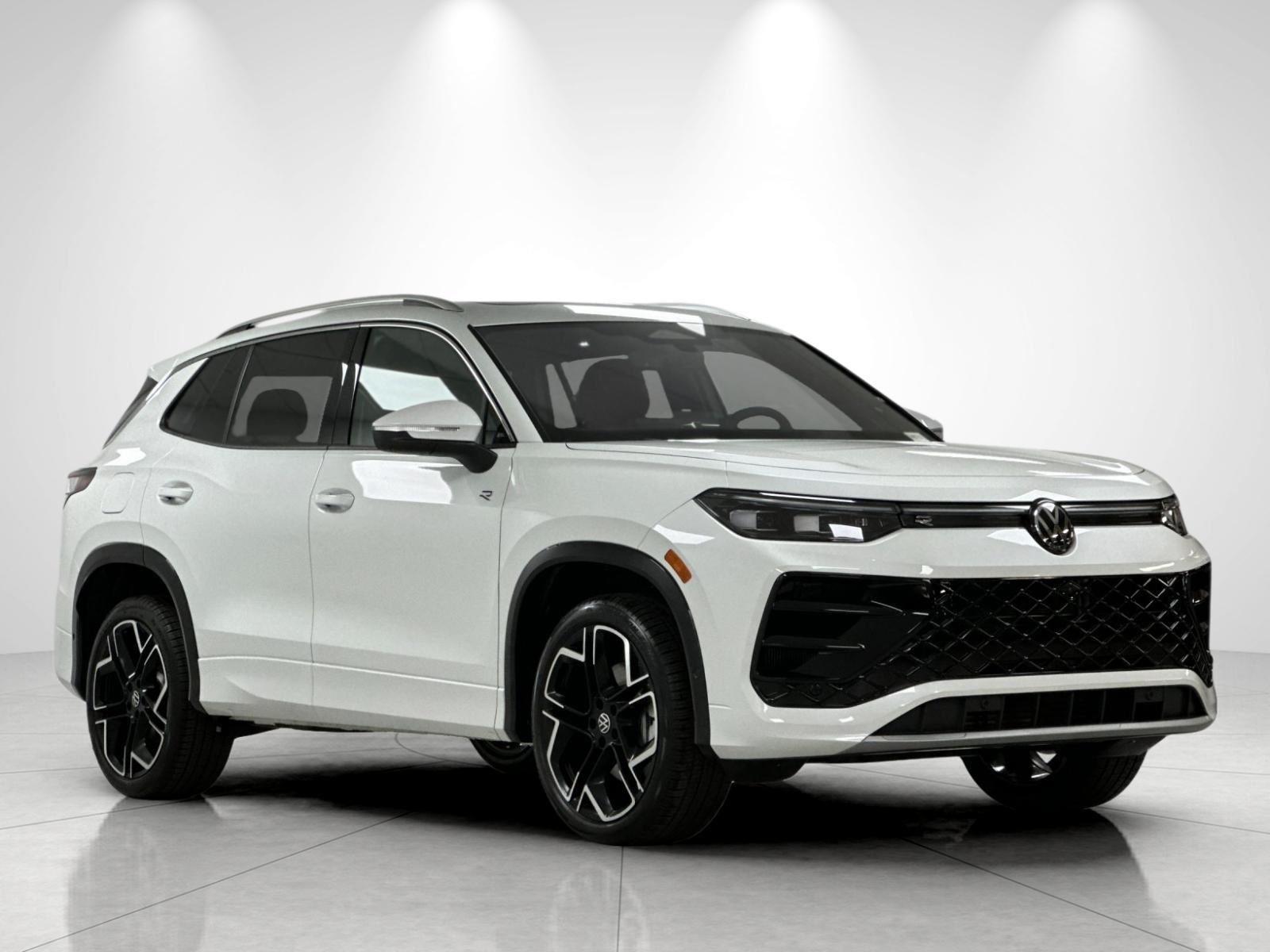 2026 Volkswagen Tiguan SEL R-Line Turbo