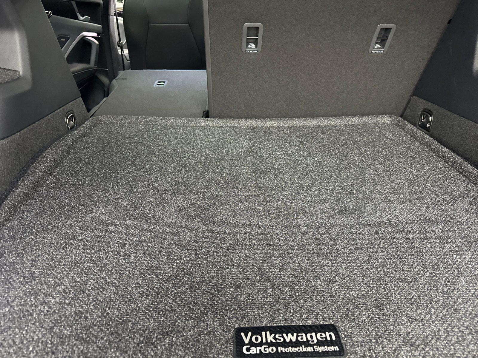 2026 Volkswagen Tiguan SEL R-Line Turbo