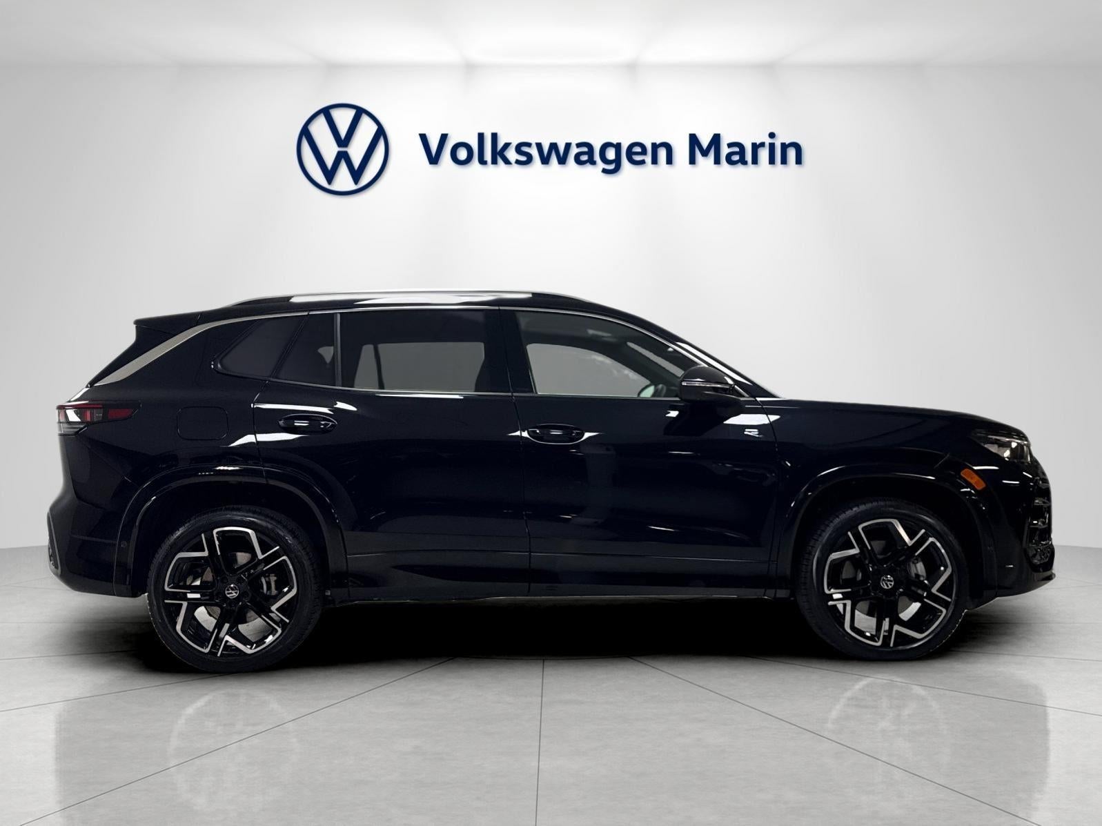2026 Volkswagen Tiguan SEL R-Line Turbo
