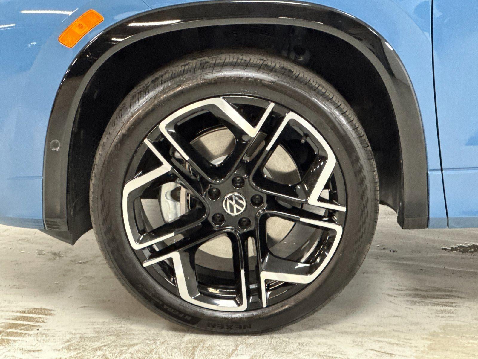 2026 Volkswagen Tiguan SEL R-Line