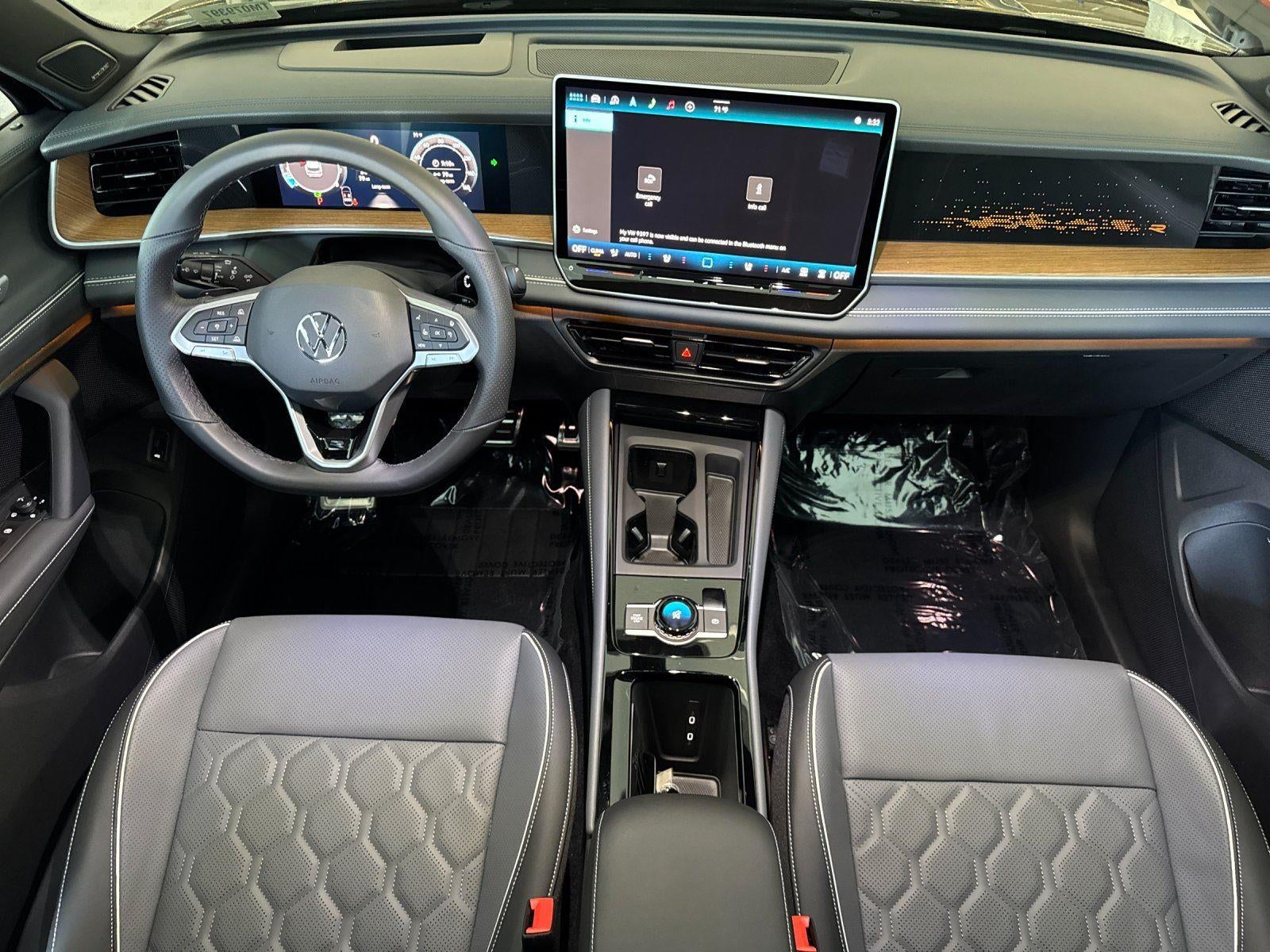 2026 Volkswagen Tiguan SEL R-Line Turbo