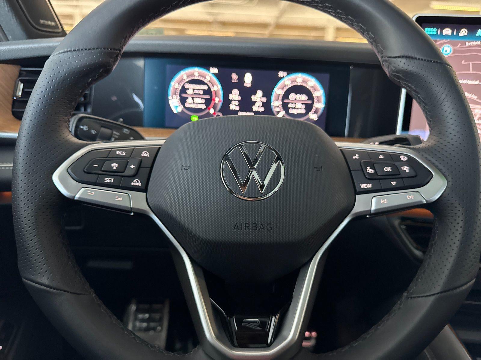 2026 Volkswagen Tiguan SEL R-Line Turbo