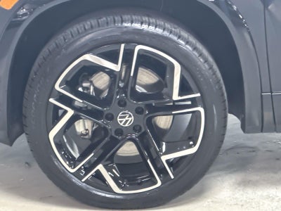 2026 Volkswagen Tiguan SEL R-Line Turbo