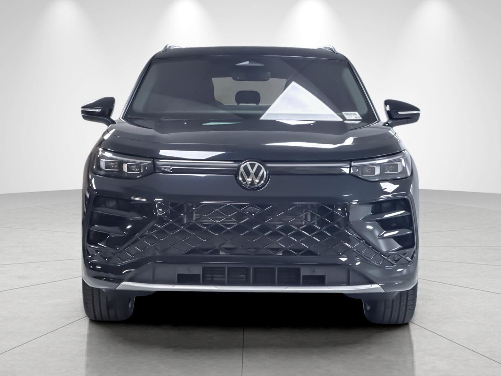 2026 Volkswagen Tiguan SEL R-Line Turbo