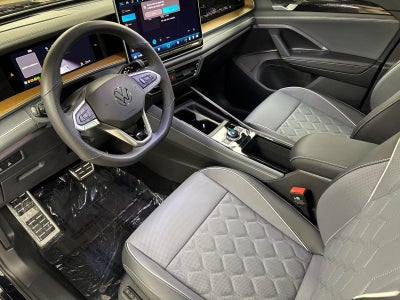 2026 Volkswagen Tiguan SEL R-Line Turbo
