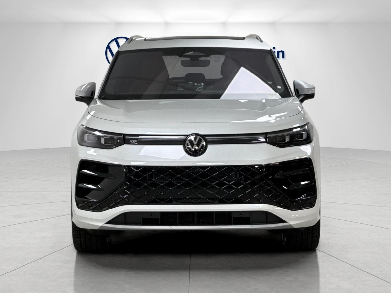 2026 Volkswagen Tiguan SEL R-Line Turbo