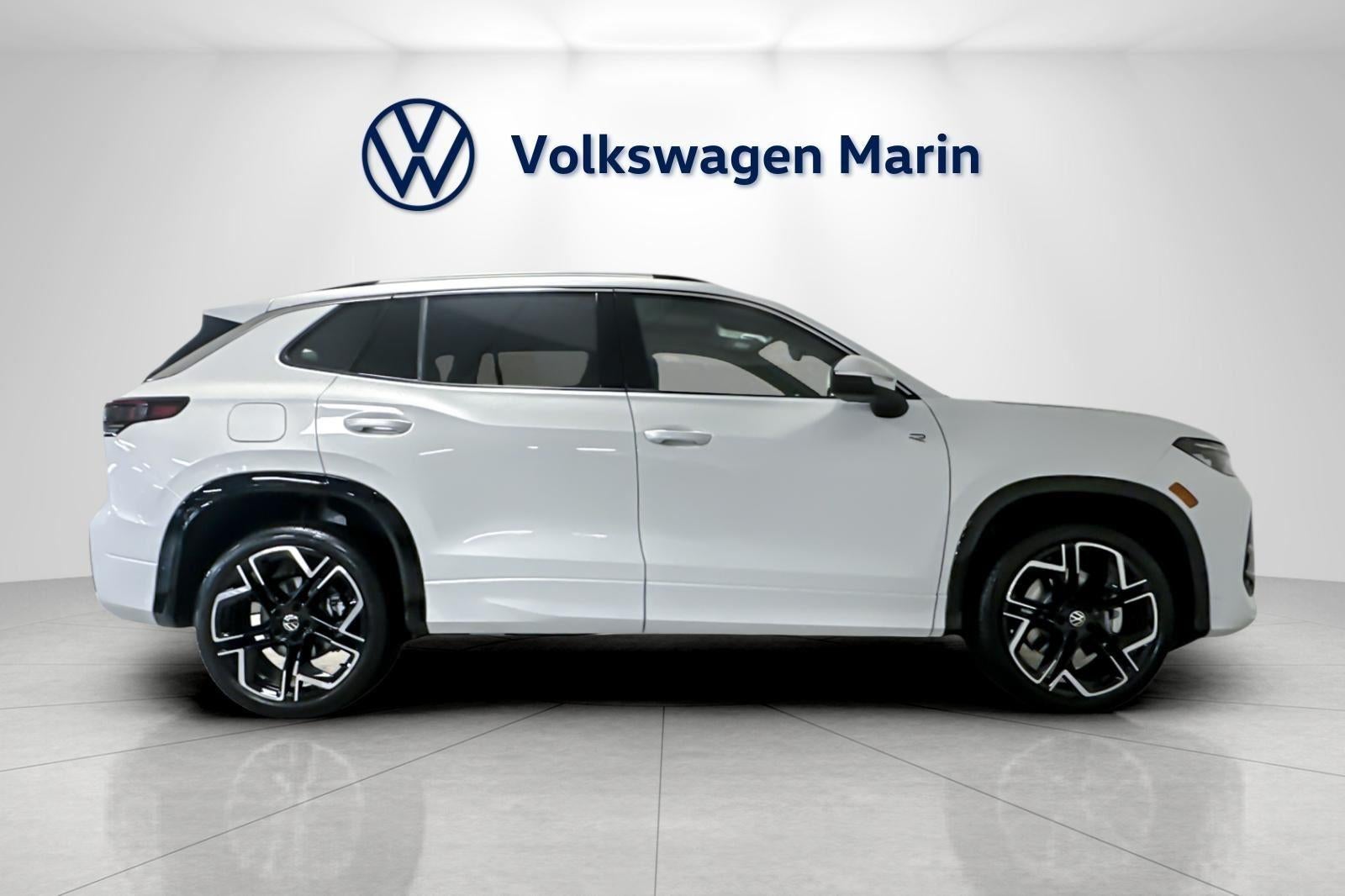 2026 Volkswagen Tiguan SEL R-Line Turbo