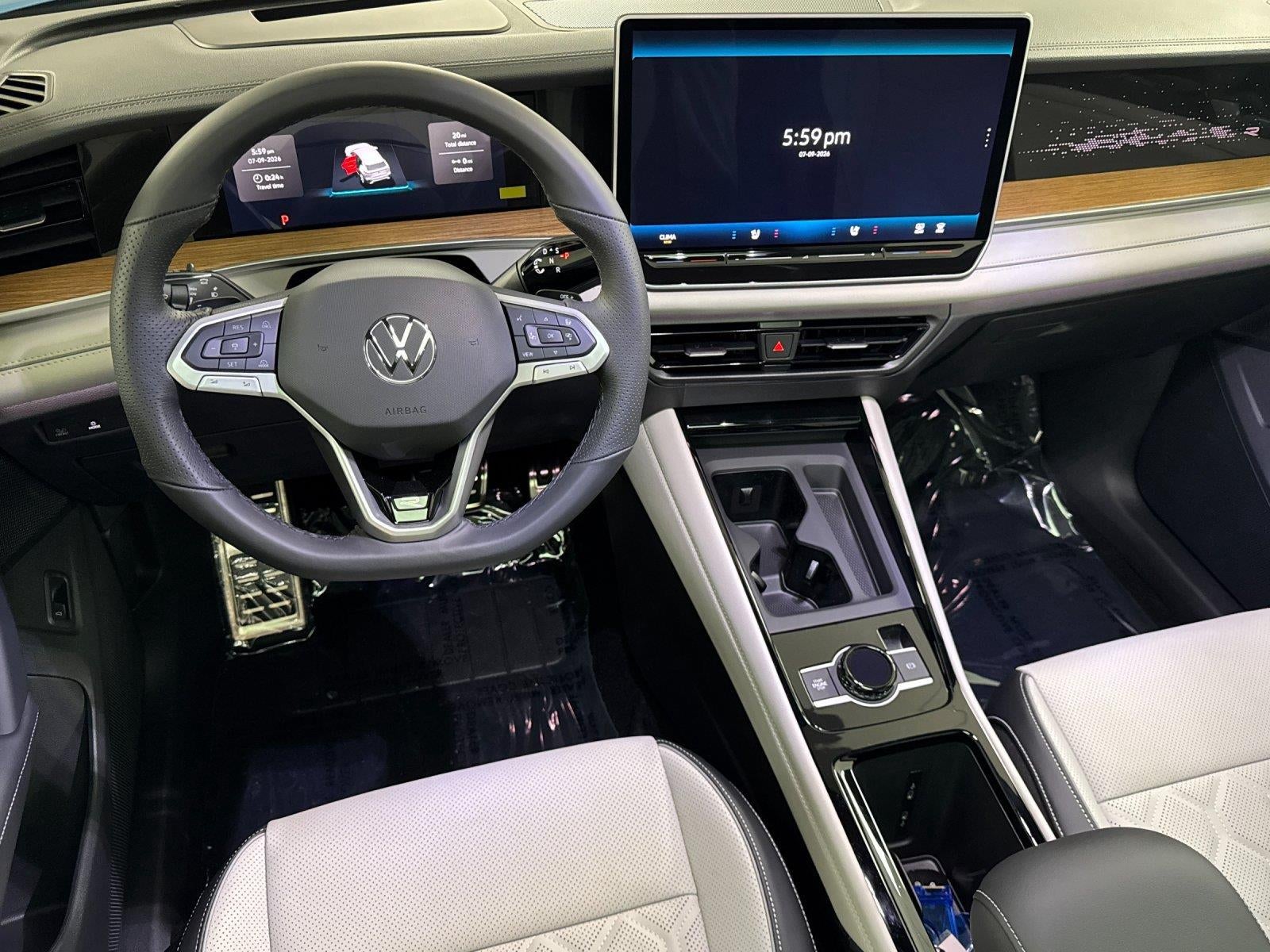 2026 Volkswagen Tiguan SEL R-Line Turbo