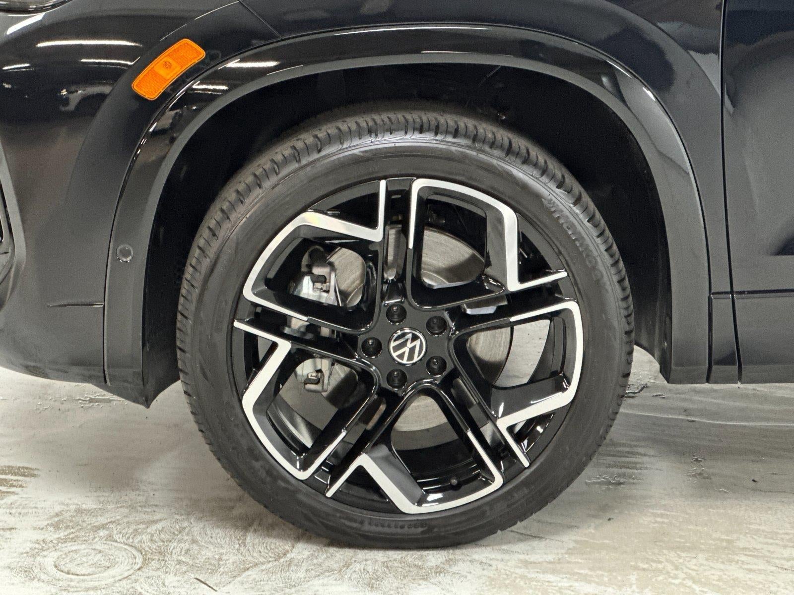 2026 Volkswagen Tiguan SEL R-Line Turbo