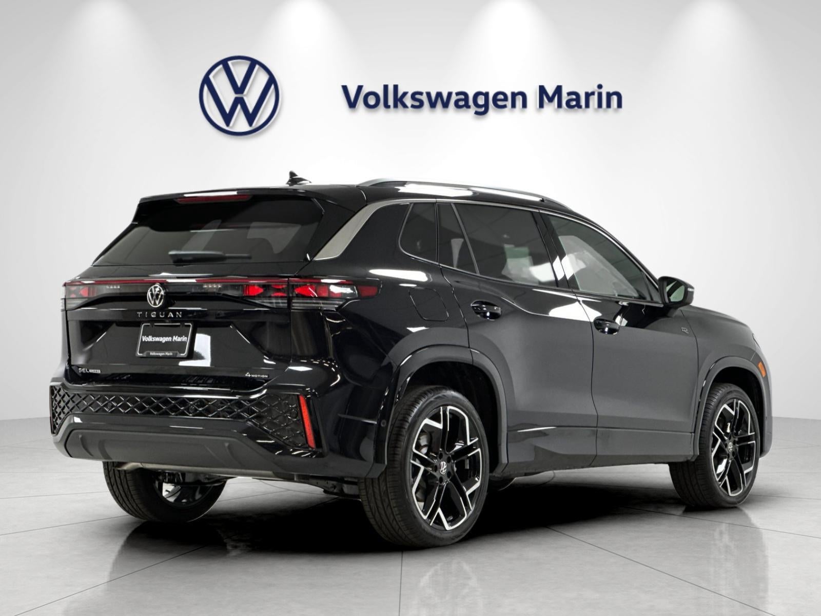 2026 Volkswagen Tiguan SEL R-Line Turbo