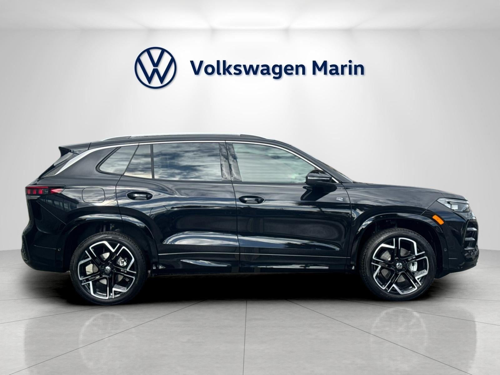 2026 Volkswagen Tiguan SEL R-Line Turbo