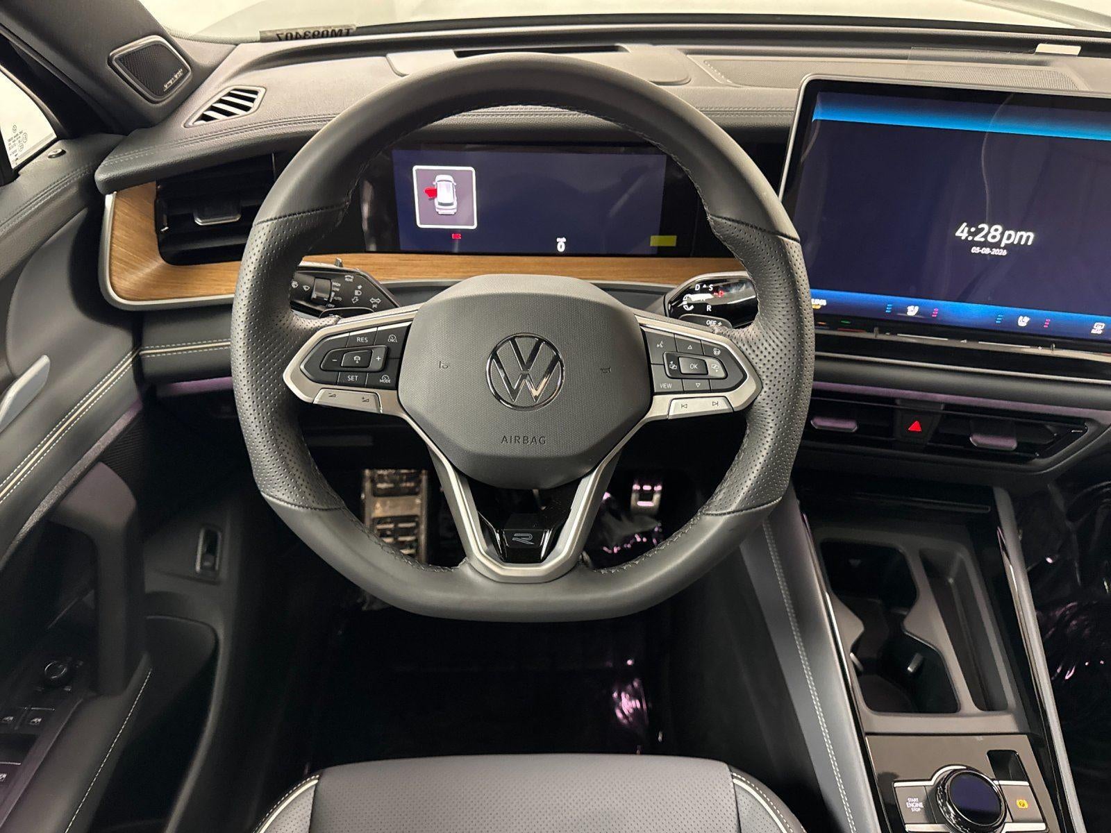 2026 Volkswagen Tiguan SEL R-Line Turbo