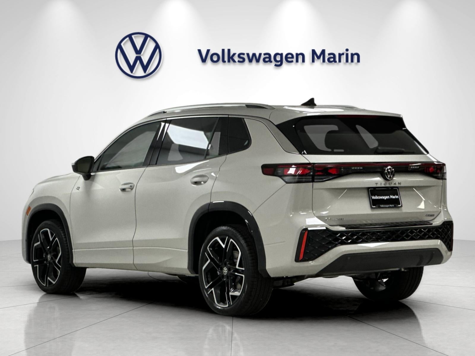 2026 Volkswagen Tiguan SEL R-Line