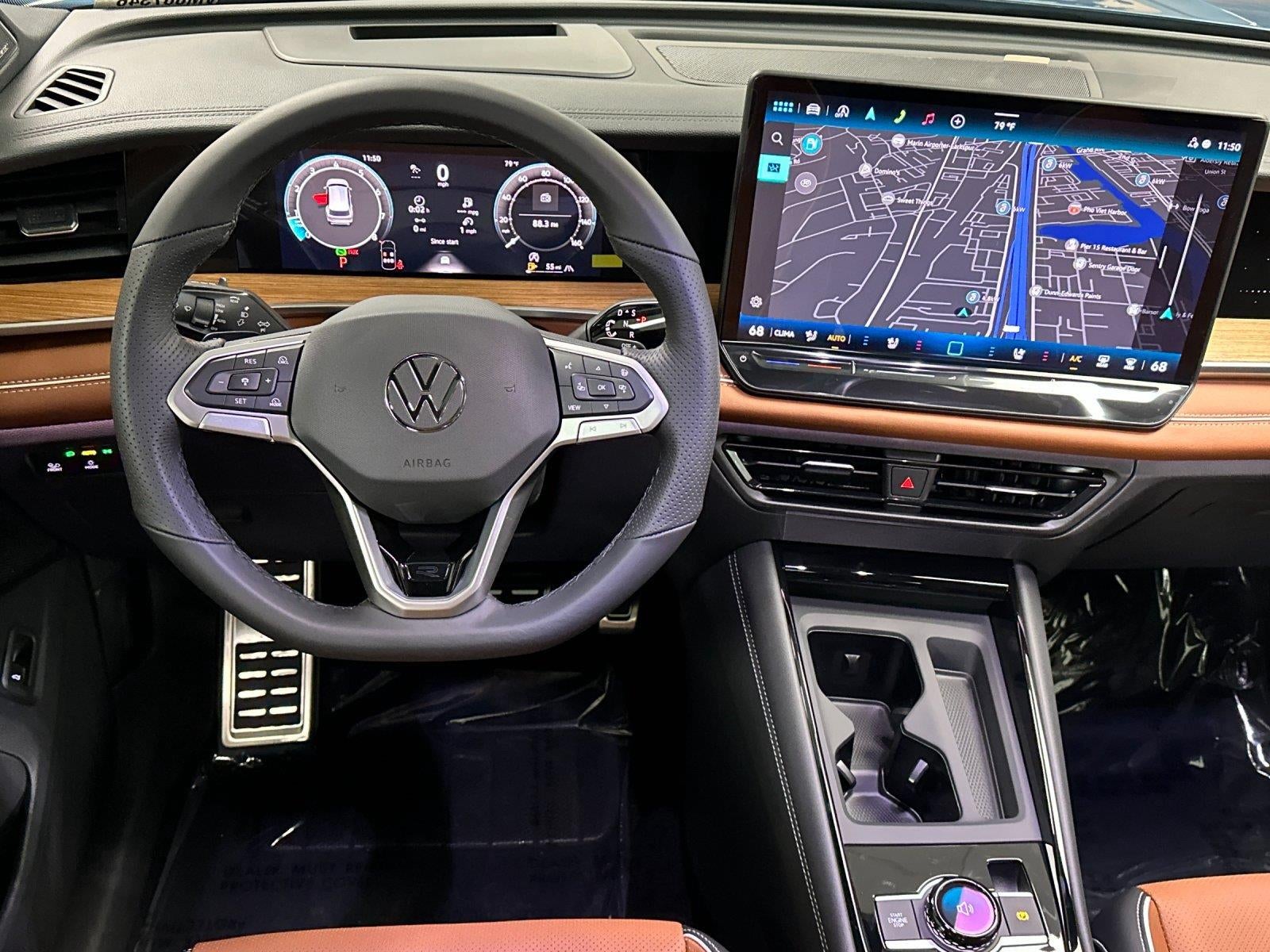 2027 Volkswagen Tiguan SEL R-Line Turbo