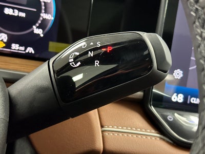2027 Volkswagen Tiguan SEL R-Line Turbo