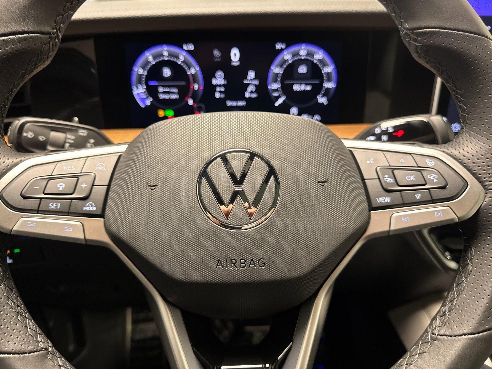 2026 Volkswagen Tiguan SEL R-Line Turbo