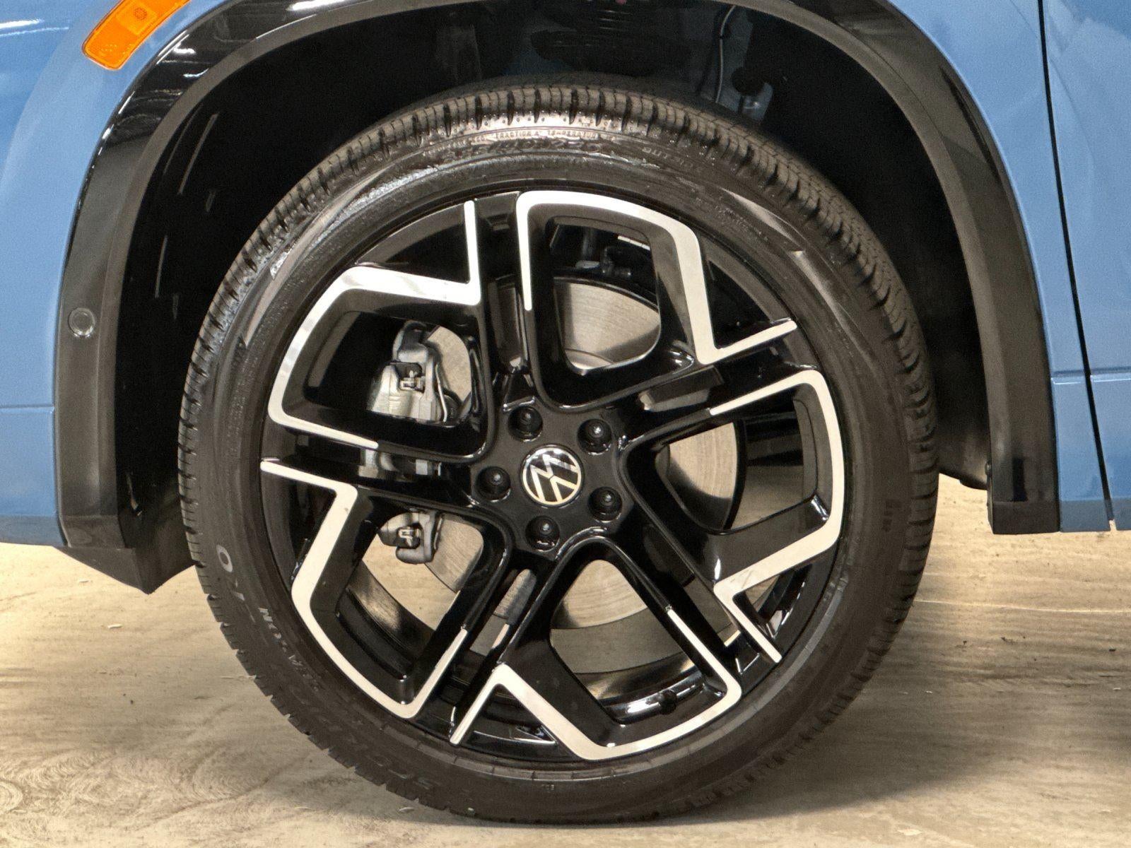 2026 Volkswagen Tiguan SEL R-Line Turbo