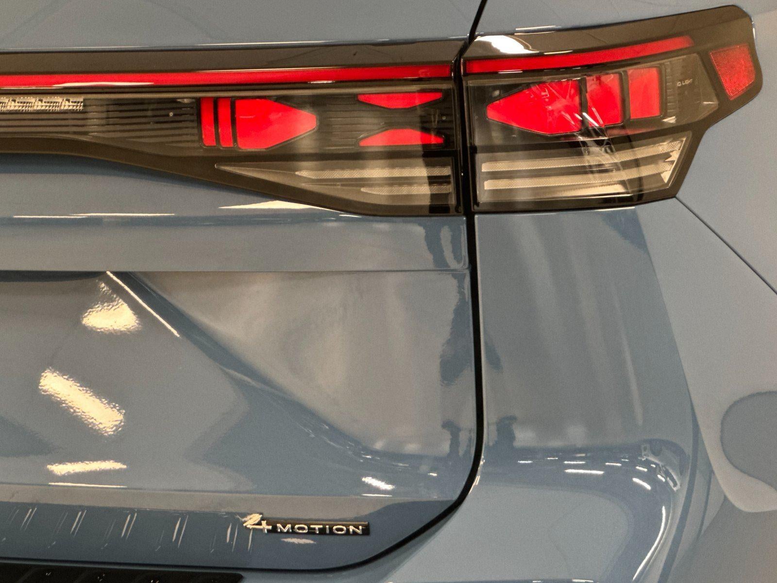 2026 Volkswagen Tiguan SEL R-Line Turbo