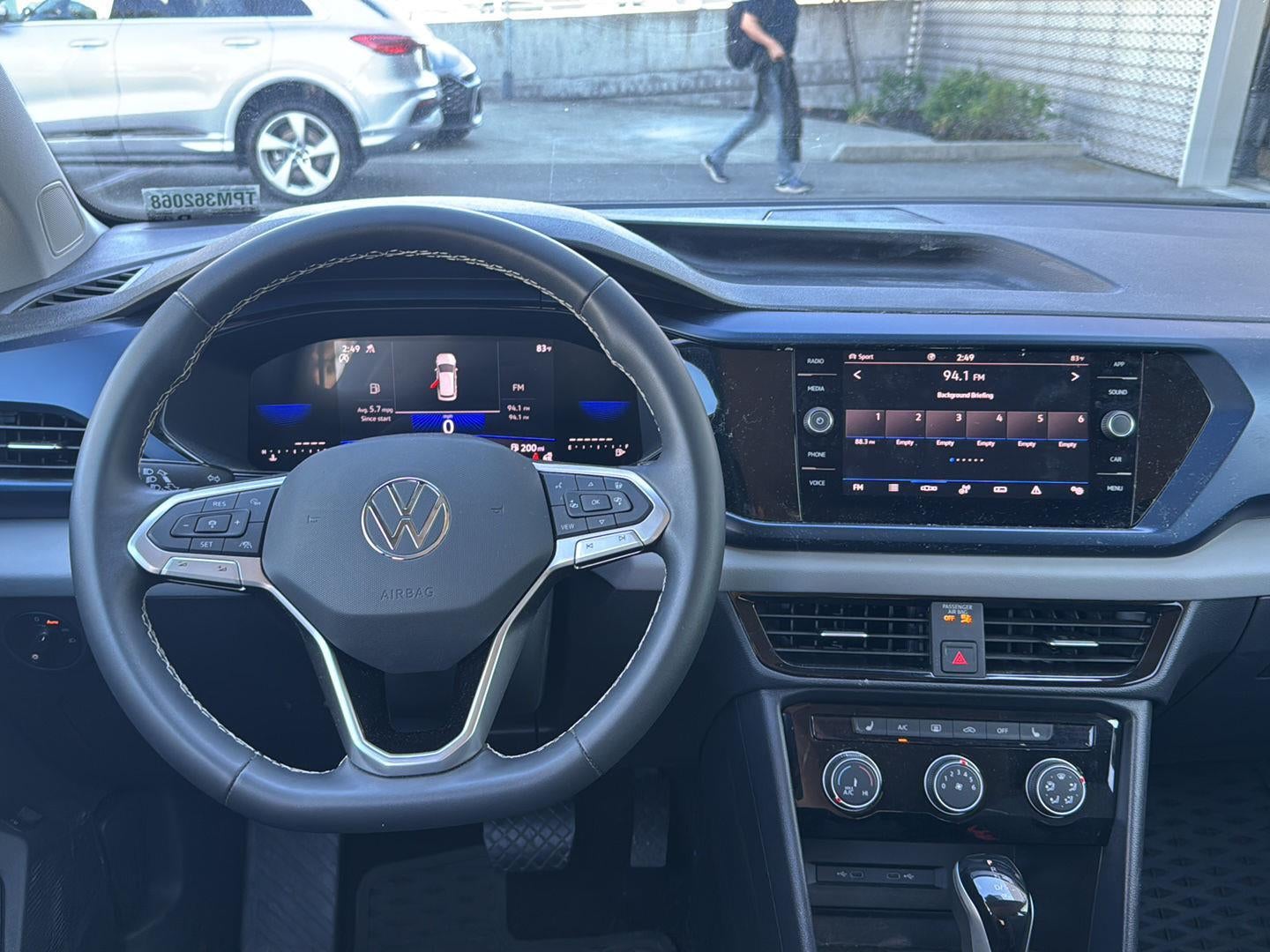 2023 Volkswagen Taos SE