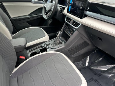 2026 Volkswagen Taos SE