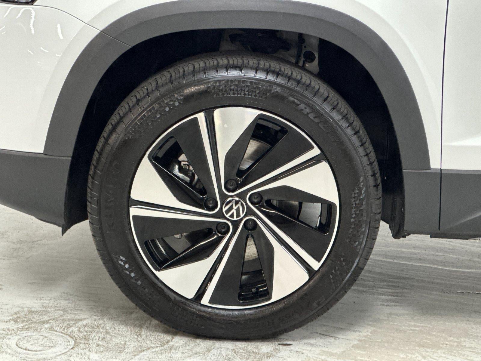 2026 Volkswagen Taos SE