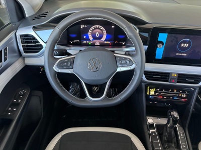 2026 Volkswagen Taos SE