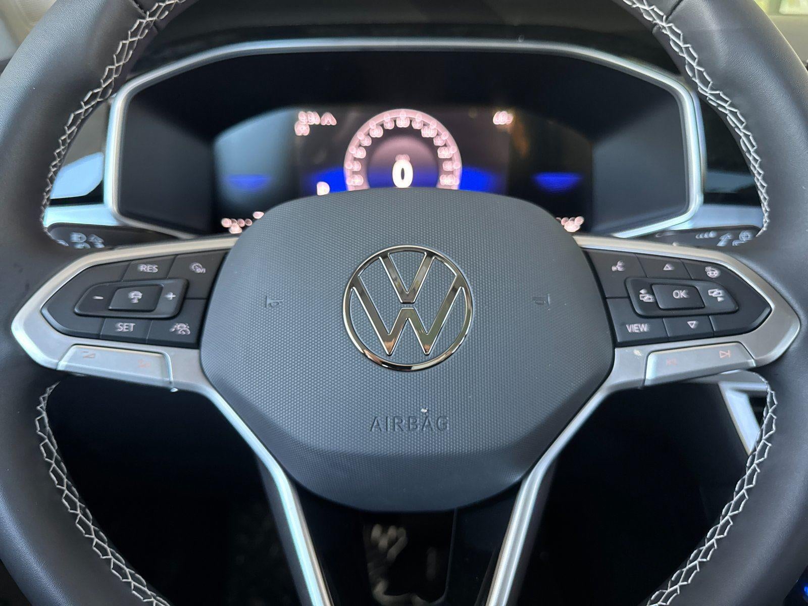 2026 Volkswagen Taos SE