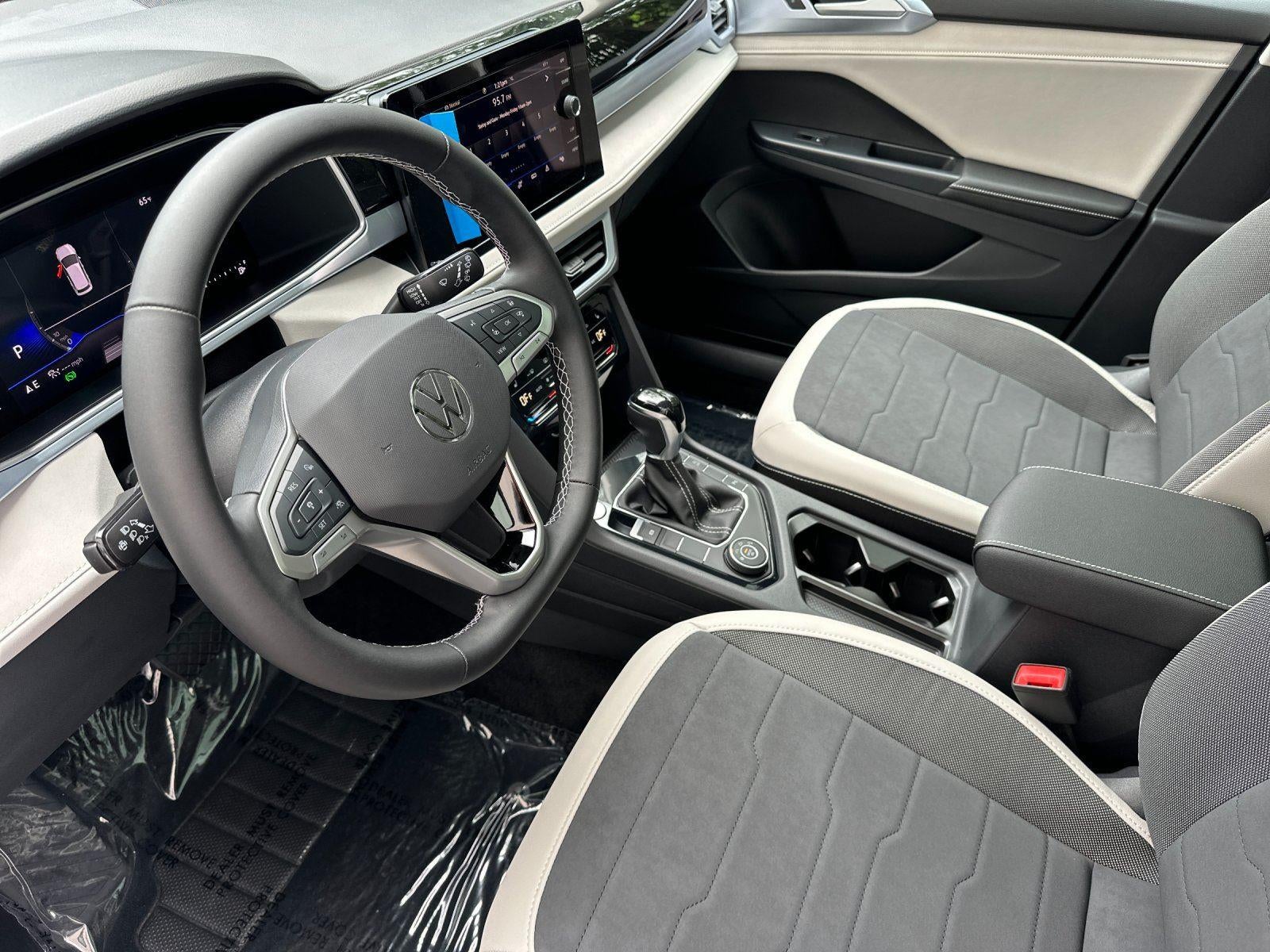 2026 Volkswagen Taos SE
