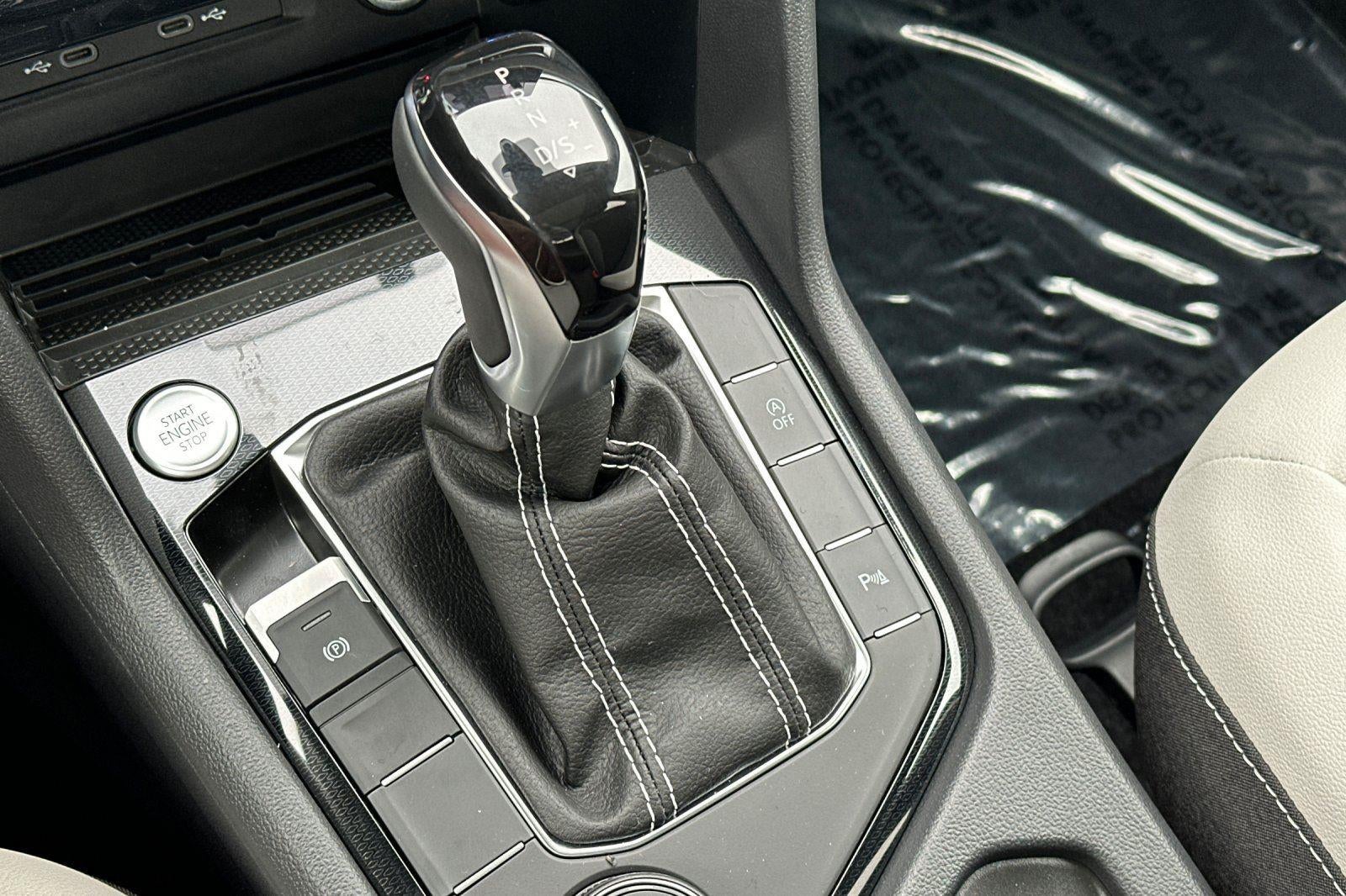 2026 Volkswagen Taos SE