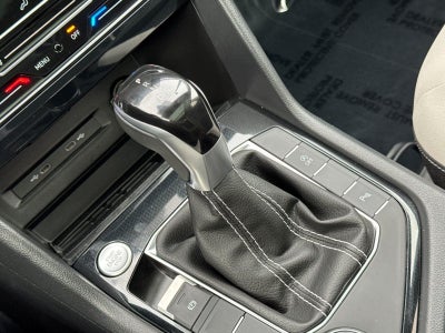 2025 Volkswagen Taos SE