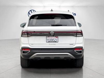 2025 Volkswagen Taos SE
