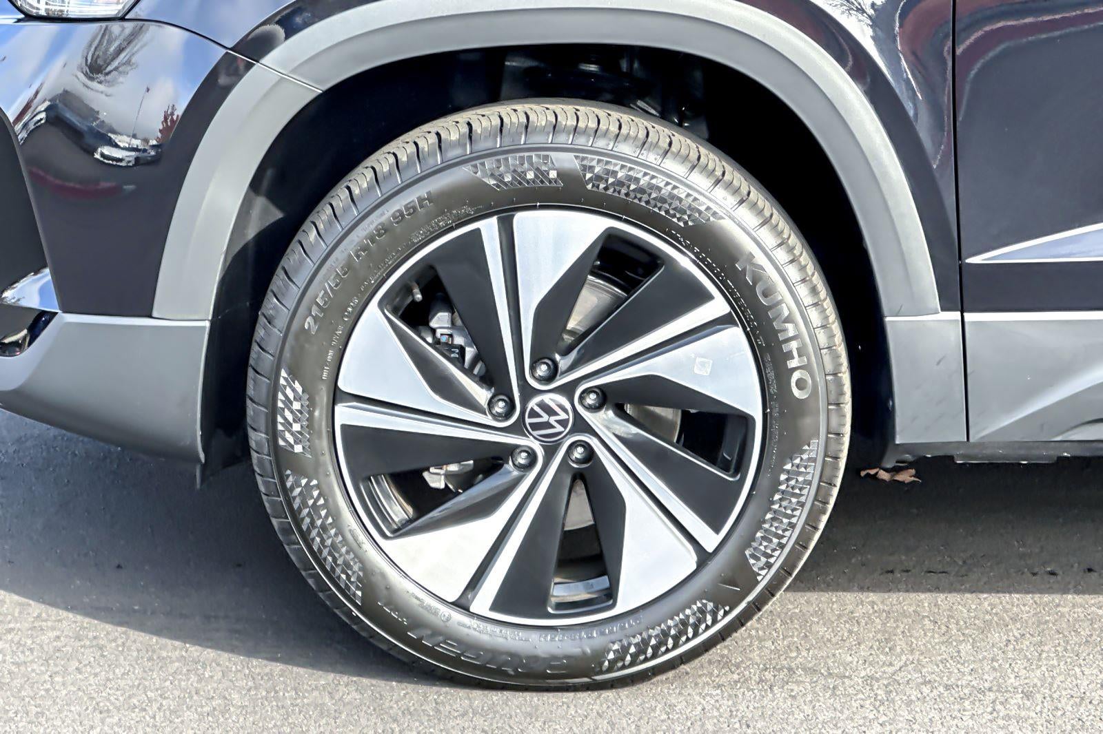 2026 Volkswagen Taos SE