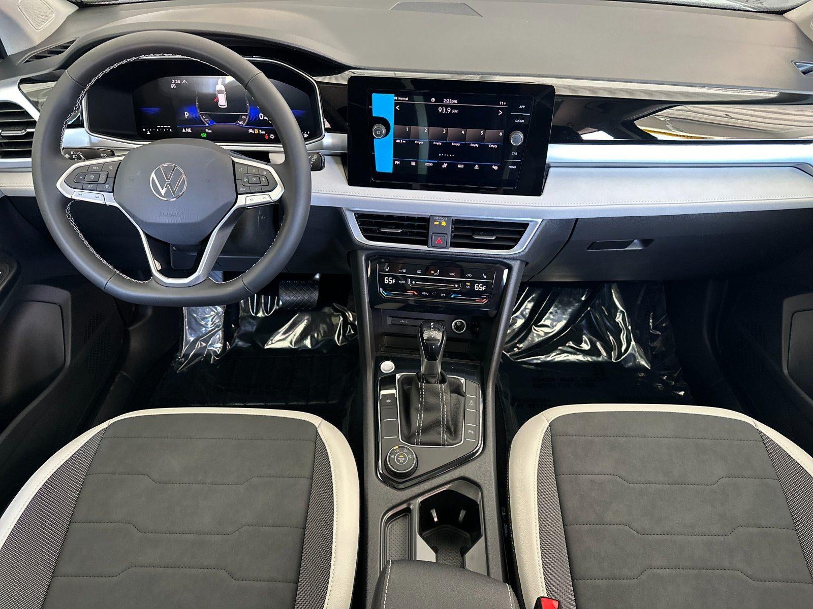 2026 Volkswagen Taos SE
