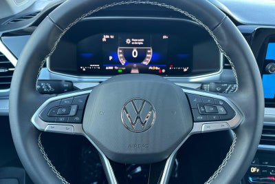 2026 Volkswagen Taos SE