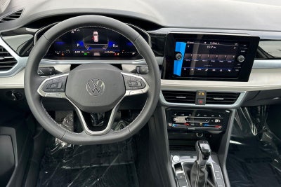 2026 Volkswagen Taos SE