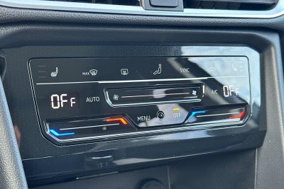 2026 Volkswagen Taos SE