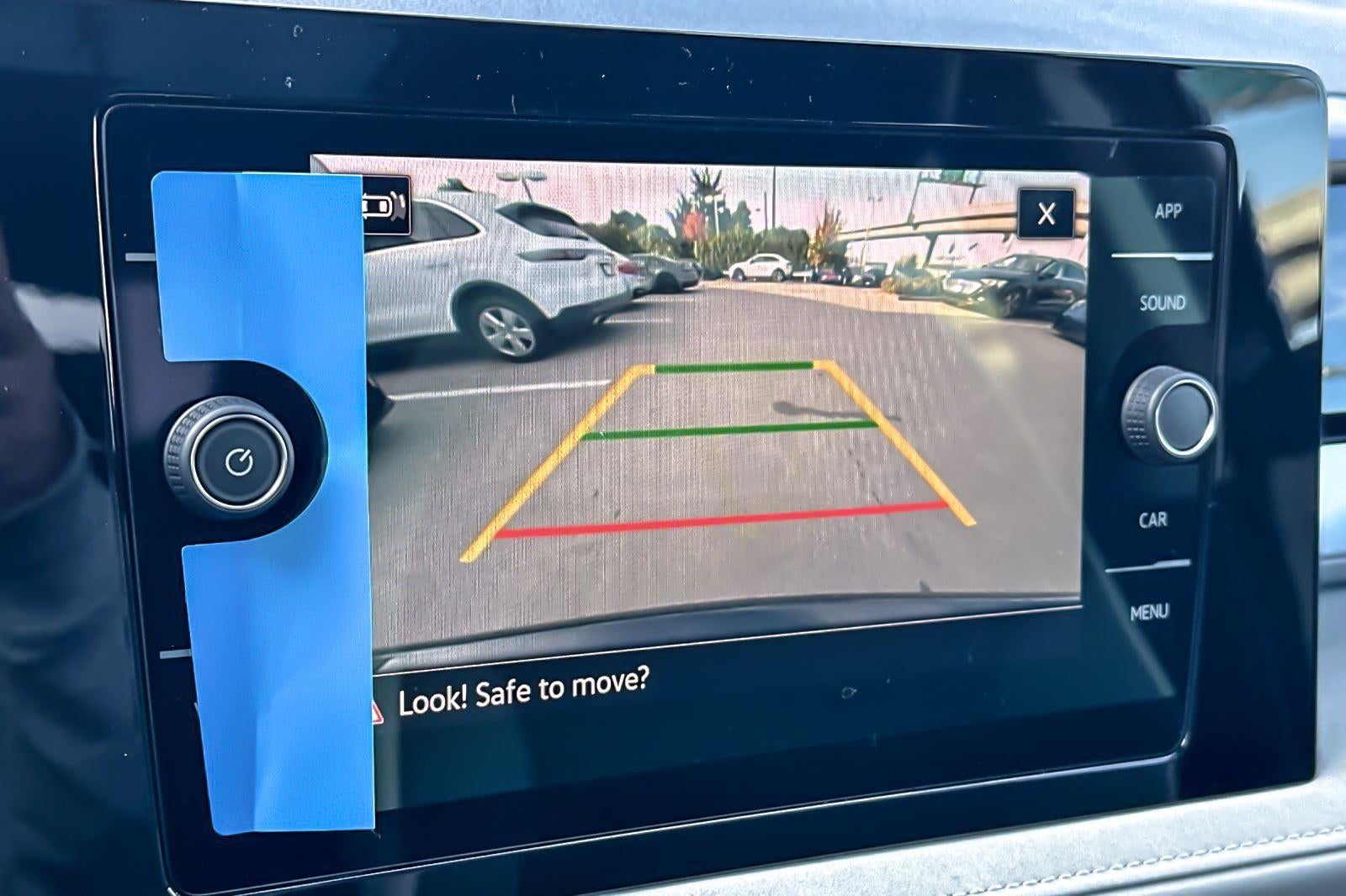 2026 Volkswagen Taos SE