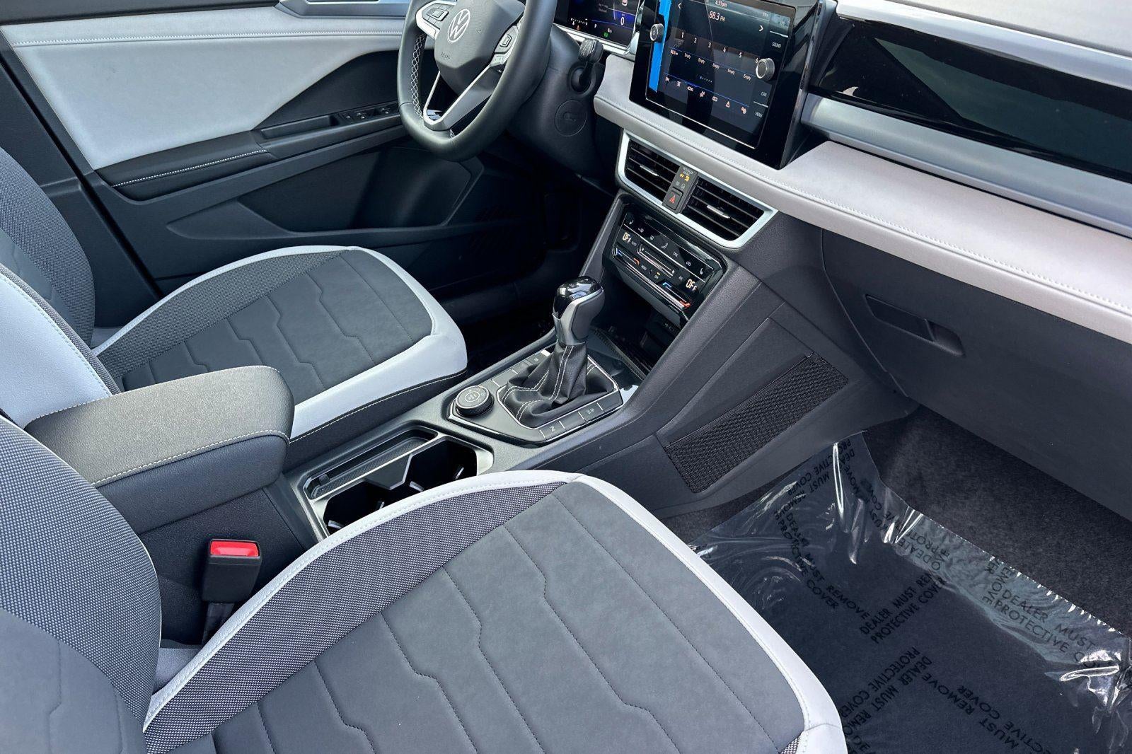 2026 Volkswagen Taos SE