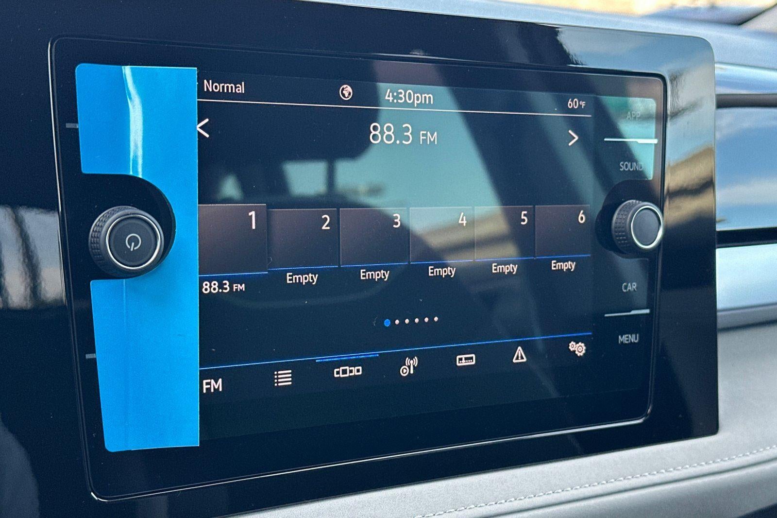 2026 Volkswagen Taos SE