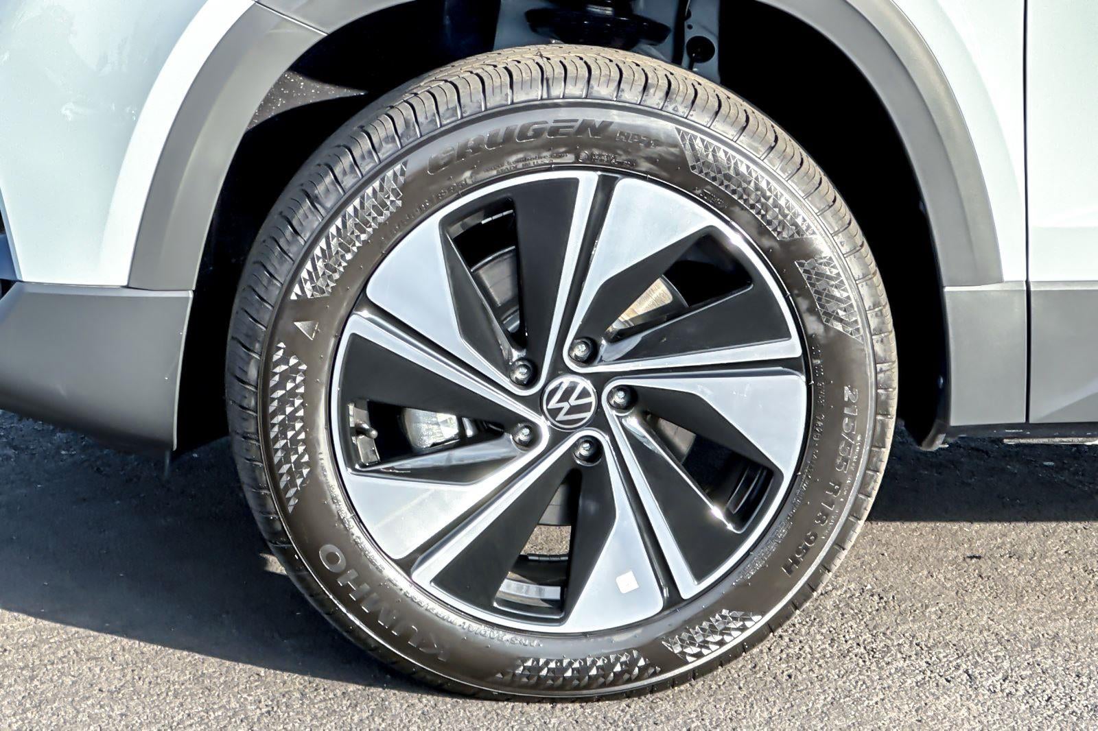 2026 Volkswagen Taos SE