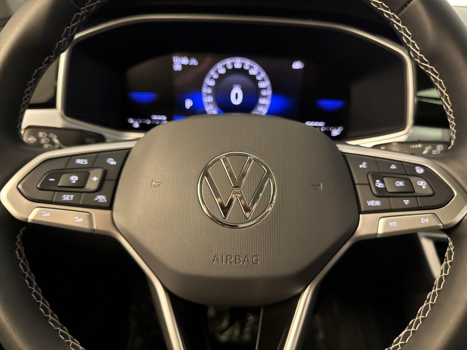 2025 Volkswagen Taos SE