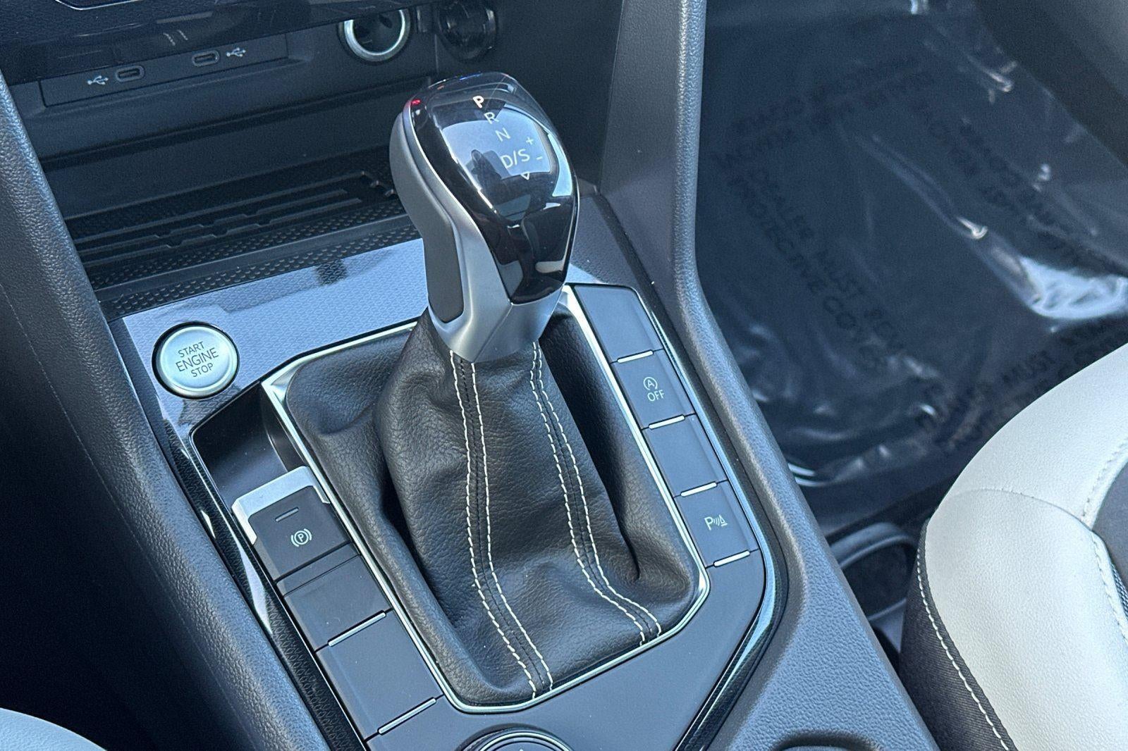 2026 Volkswagen Taos SE