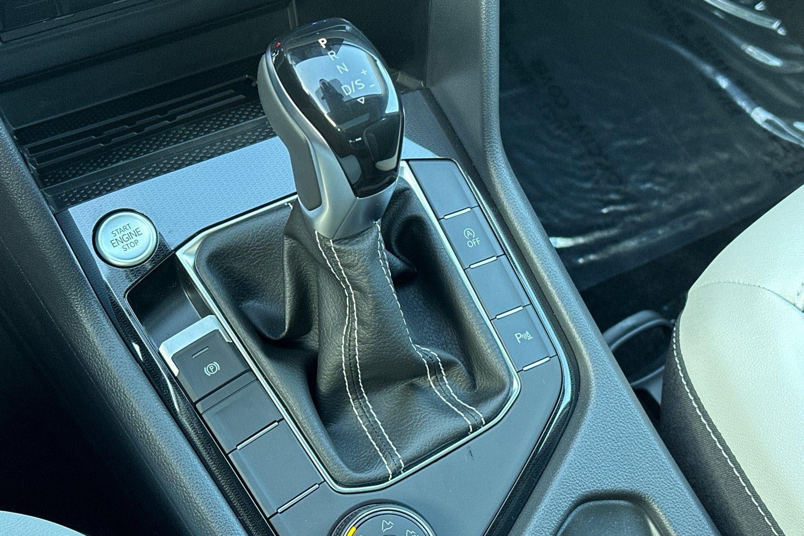 2026 Volkswagen Taos SE