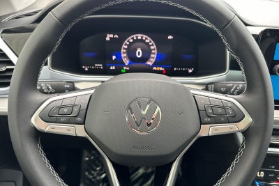2026 Volkswagen Taos SE