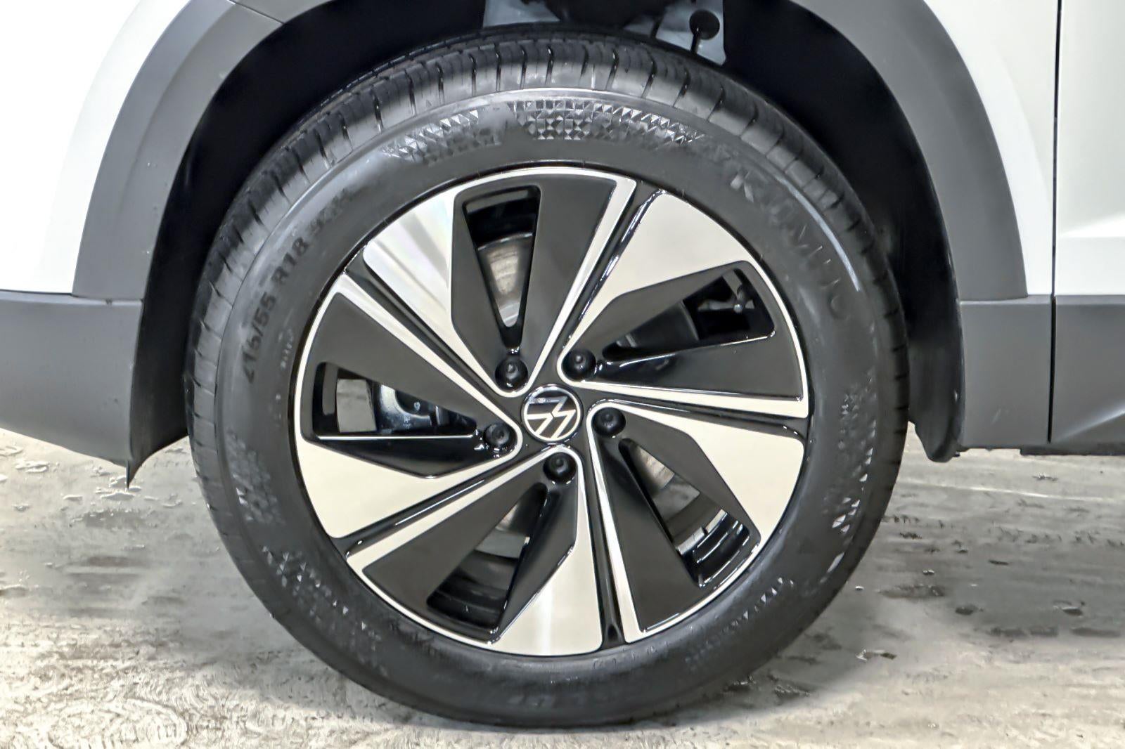 2026 Volkswagen Taos SE