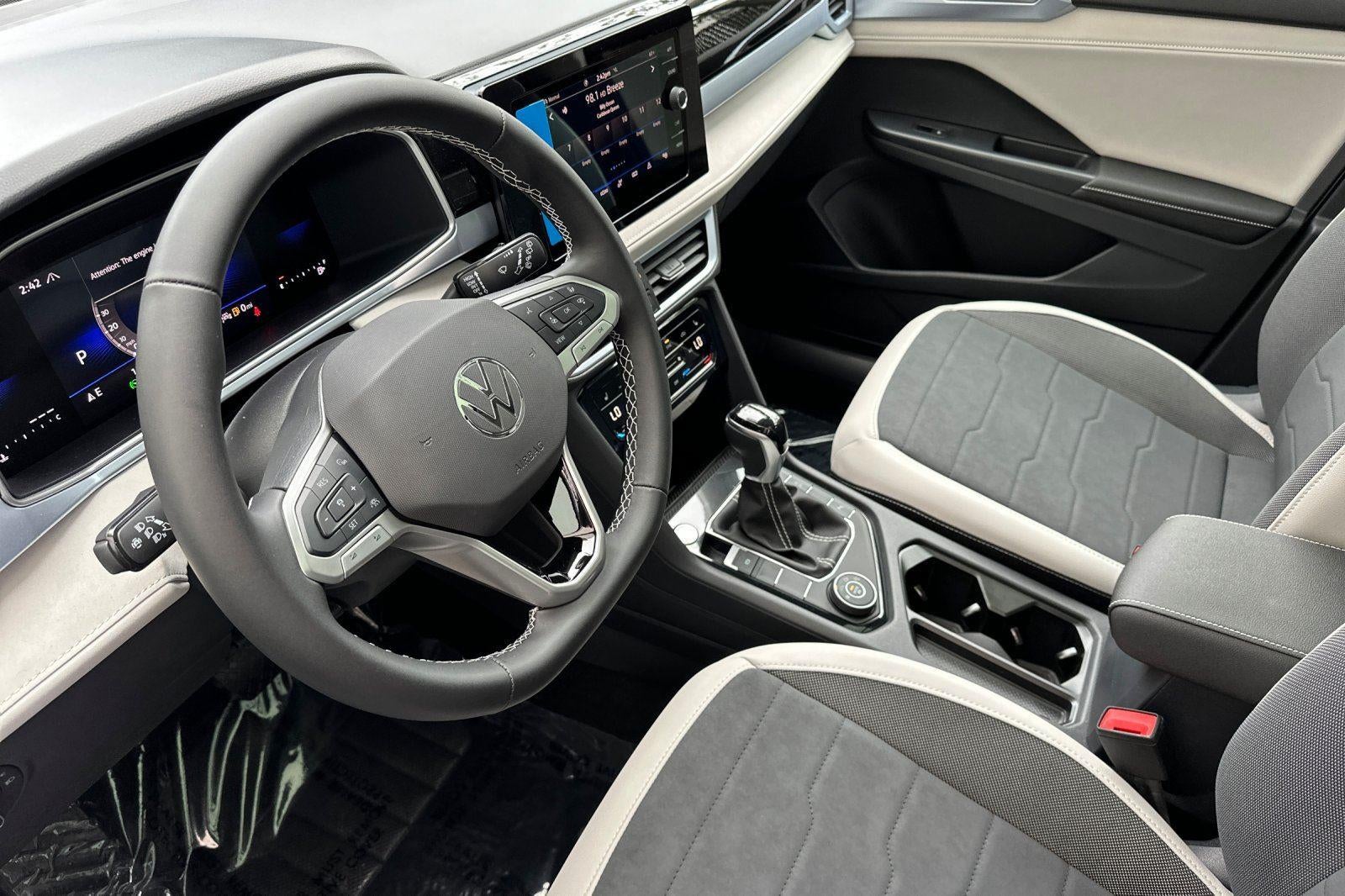 2026 Volkswagen Taos SE